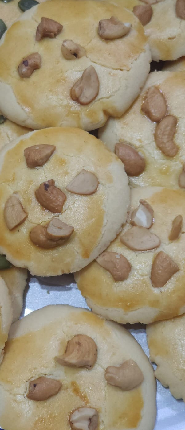 Velomora biscuit Cashews
